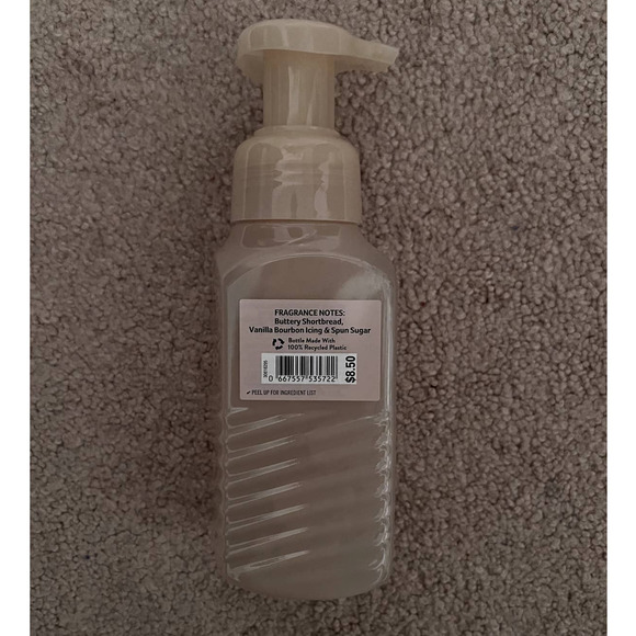 New Bath & Body Works Merry Cookie Hand Soap set of 3 - Picture 3 of 3